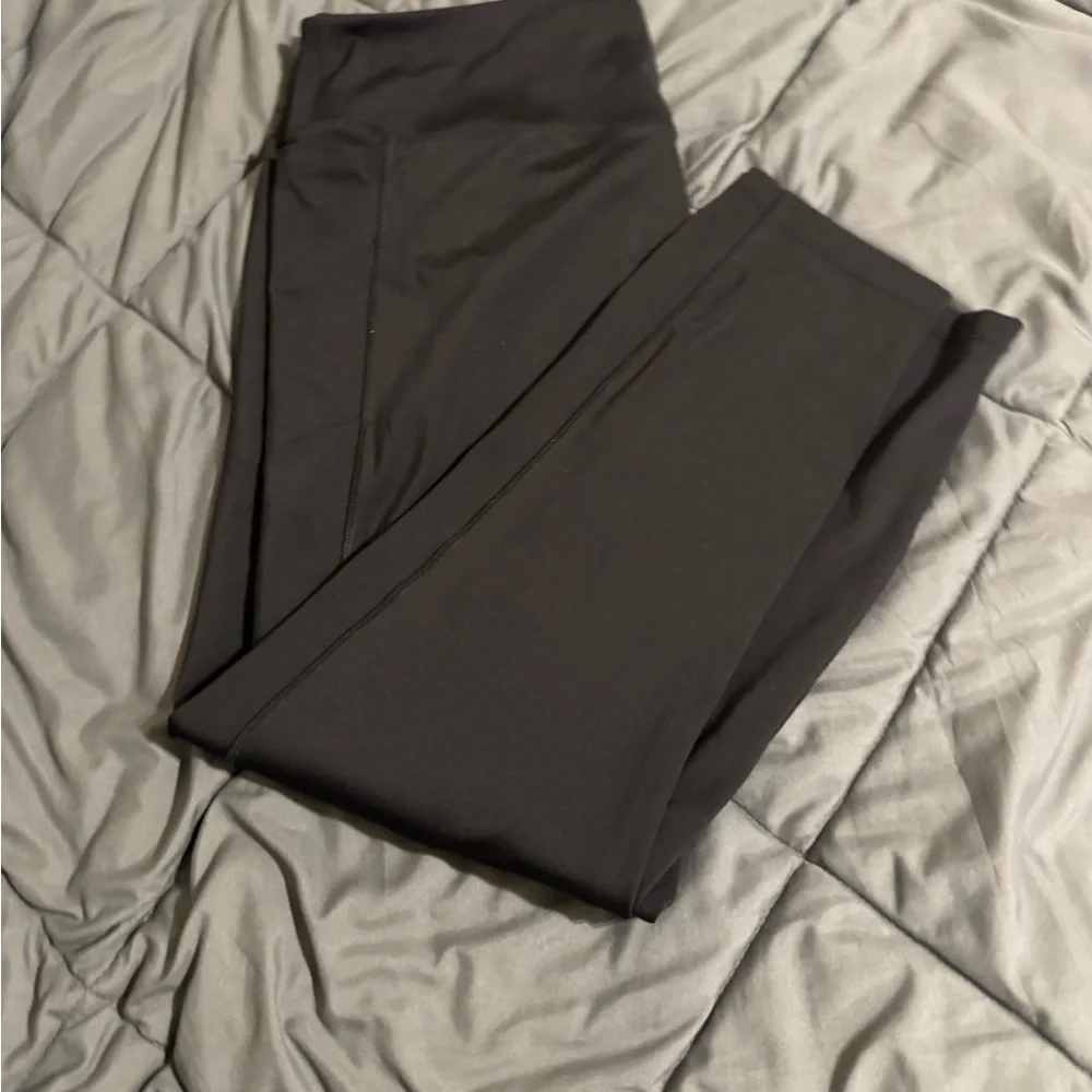 Victoria Secret pink active wear capri size xl - Picture 2 of 4